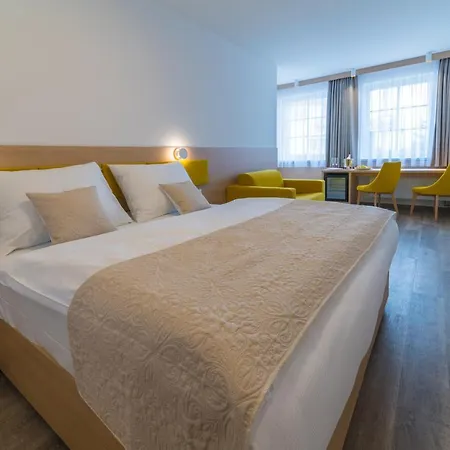 Hotel Wellness Iris 3*