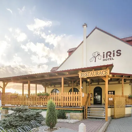 Hotel Wellness Iris 3*